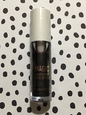 RealHer Magic Black-to-Pink Watery Lip Stain